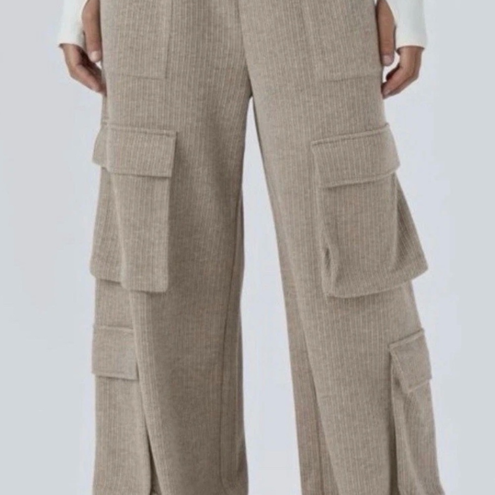 Halara Ribbed Mid Rise Drawstring Wide Leg Cargo Pants  Size XS Ivory Cream